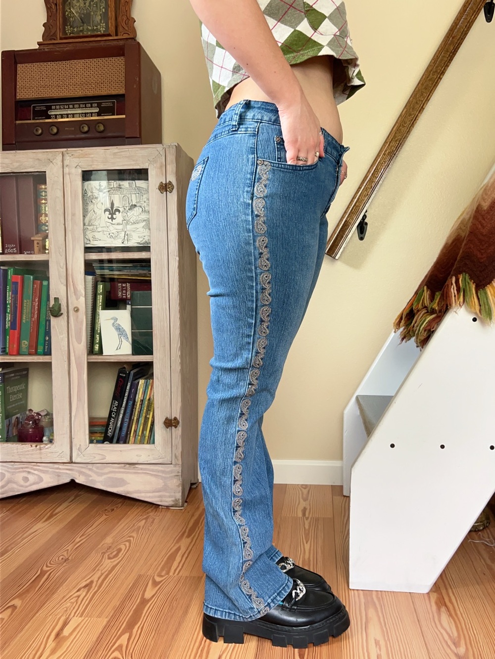 Vintage Y2K Bootcut Jeans Embroidered Paisley Sequins Faded Mid Rise Size 6